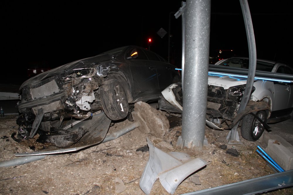 Burdur'da feci kaza! 5 yaralı