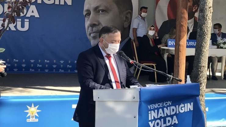 AK Parti Yenice İlçe Başkanı Faruk Günay oldu
