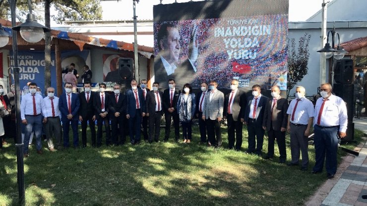 AK Parti Yenice İlçe Başkanı Faruk Günay oldu