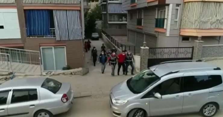 Manisa’da suç örgütü aileye operasyon: 8 kişi tutuklandı