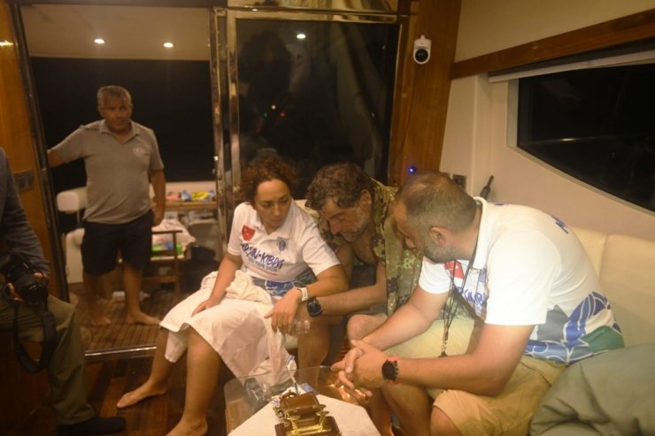 Milli yüzücü Emre Seven’in Mersin - KKTC yüzüşü yarım kaldı