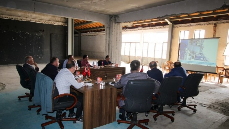 Şehirlerin gelişimi ve yeni projeler için bir araya geldiler