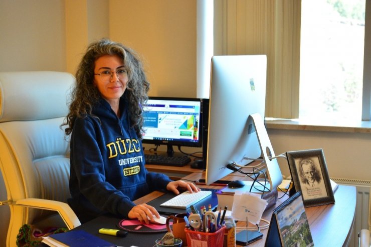 Düzce Üniversitesi’nde dönemin ilk logo günü yapıldı