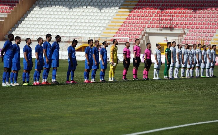 TFF 1. Lig: Tuzlaspor: 0 - Bursaspor: 3 (İlk yarı)