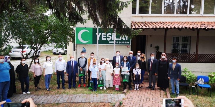 Dereceye giren öğrenciler ödüllendirildi