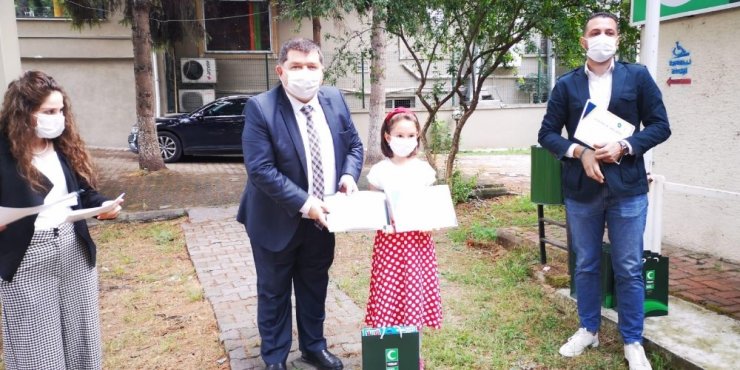 Dereceye giren öğrenciler ödüllendirildi