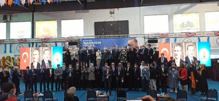 AK Parti Genel Başkan Yardımcısı Kandemir: “Türkiye’de uyku taklidi yapıp milletin duygularını görmeyen siyasetçiler var”