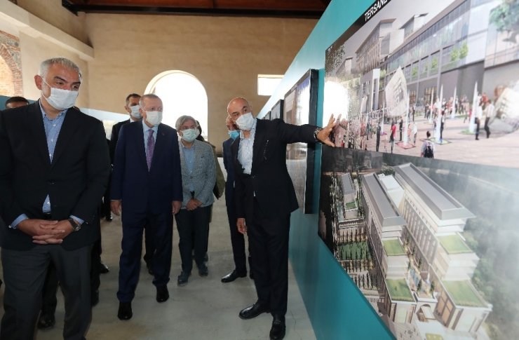 Cumhurbaşkanı Erdoğan, Tersane İstanbul’da incelemelerde bulundu