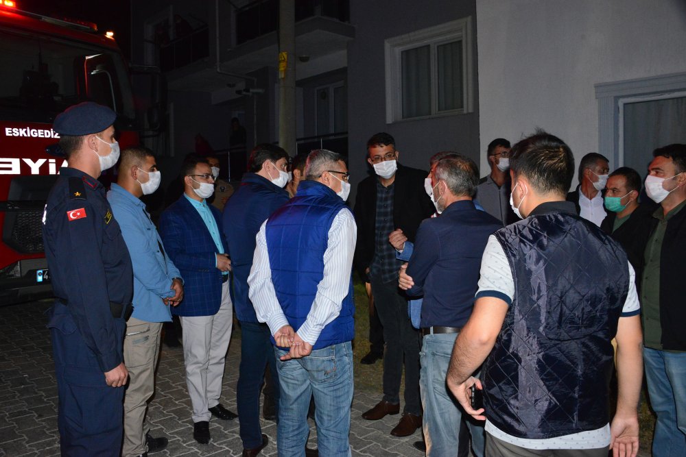 Evdeki yangında koltuğun altına saklanan minik Yakup Sabri ölü bulundu