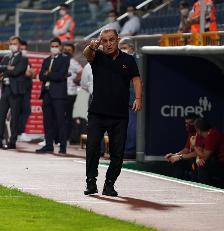 Fatih Terim sahayı terk etti