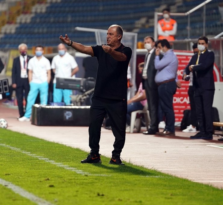 Fatih Terim sahayı terk etti
