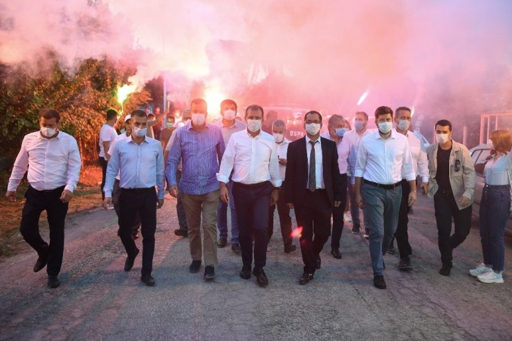 Seçer: "Tüyü bitmemiş yetimin hakkında gözümüz yok, onda gözü olanların peşindeyiz"