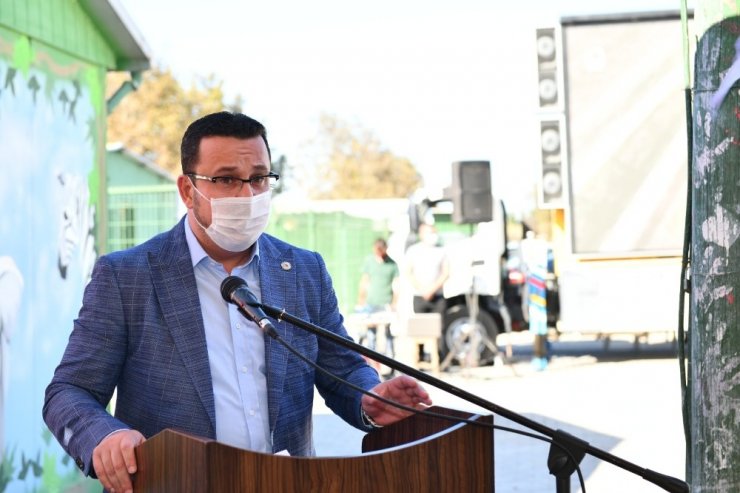 Mustafakemalpaşa’da yenilenen hayvan barınağına renk geldi