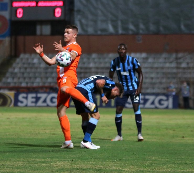 TFF 1. Lig: Adana Demirspor: 0 - Adanaspor: 0 (İlk yarı sonucu)