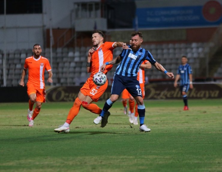 TFF 1. Lig: Adana Demirspor: 0 - Adanaspor: 0 (İlk yarı sonucu)