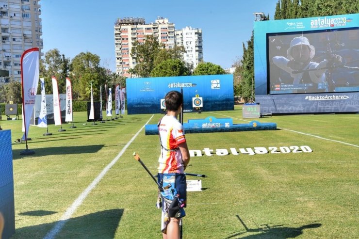 Antalya, pandemi döneminde ilk uluslararası okçuluk yarışmasını başarıyla tamamladı