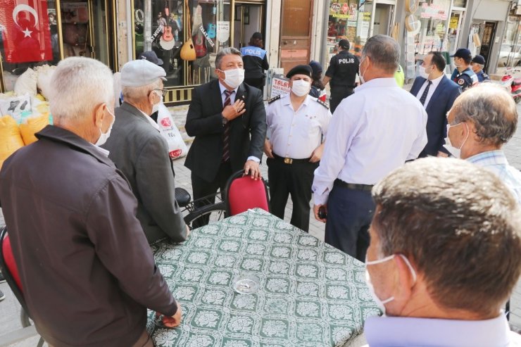 Aksaray Emniyet Müdürü ve Alay Komutanından hem kontrol hem de tebrik