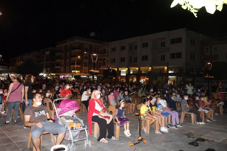 Altın Portakal Sinema Tırı ilçe turlarını tamamladı