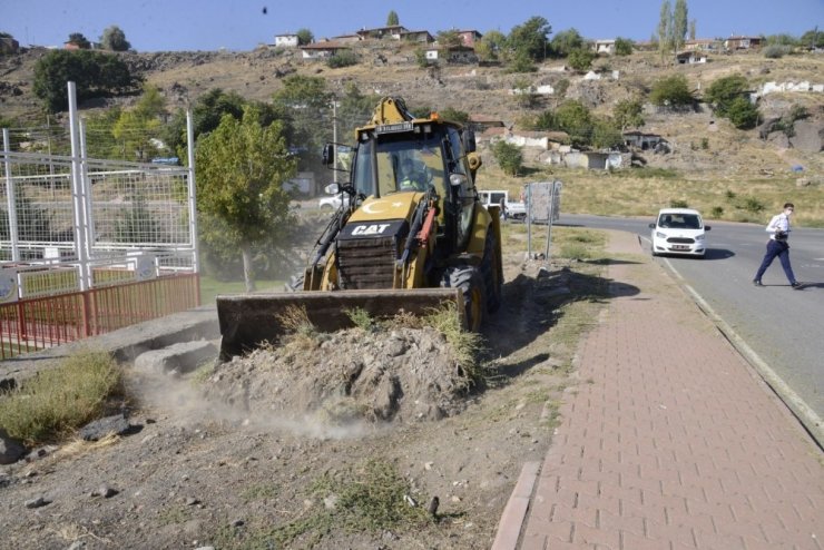 Battalgazi ve Esenyurt mahallelerinde Cuma günü tespit edildi Pazartesi günü şantiye alanı oldu