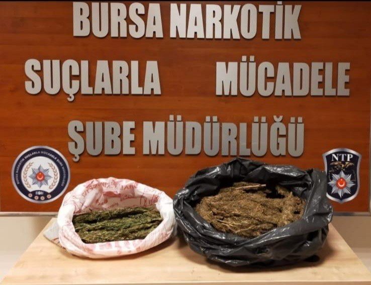 Bursa’da uyuşturucu operasyonu: 6 kilo esrar ele geçirildi