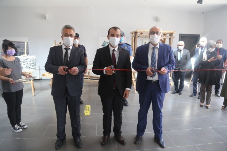 Çameli’de öğrenciler için EBA destek noktaları oluşturuldu