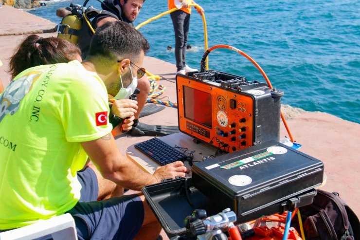 Su altının görünmeyen işçileri