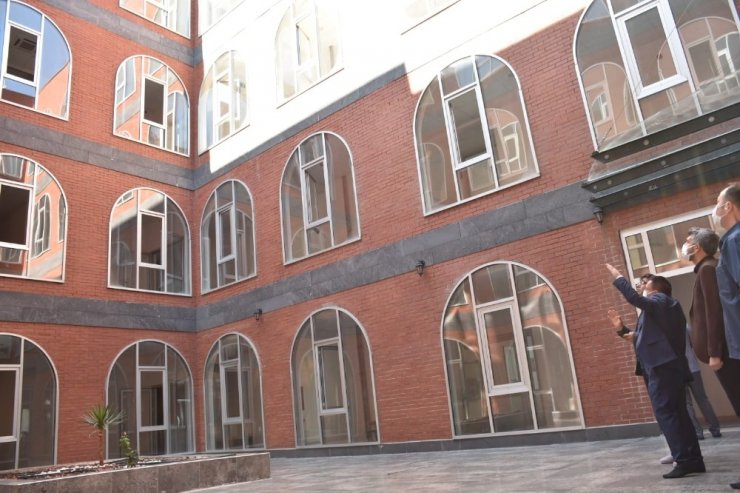 Hafızlık okulunun eksiklerini Bağlar Belediyesi giderecek