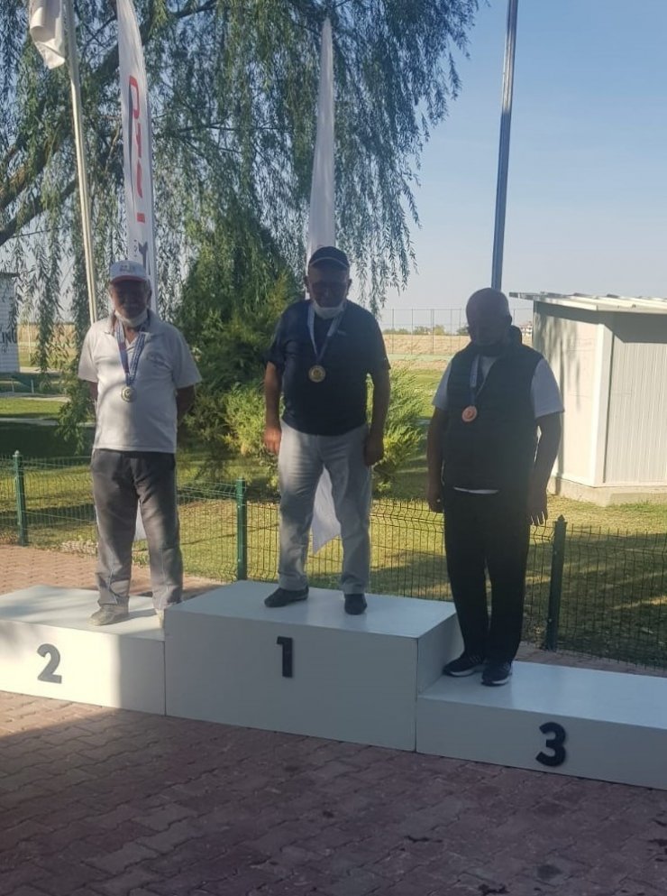 Eskişehirli atıcılar Konya’dan madalyalarla döndü