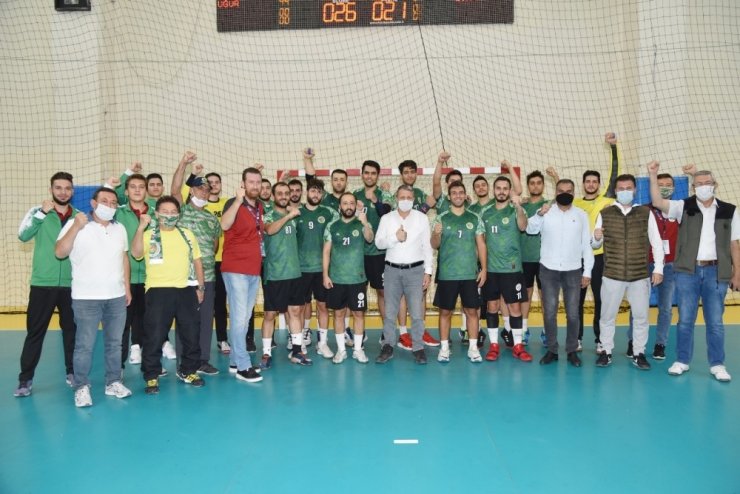 İlk maç ilk galibiyet