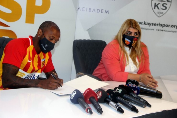 Kayserispor, Fernandes’i renklerine bağladı