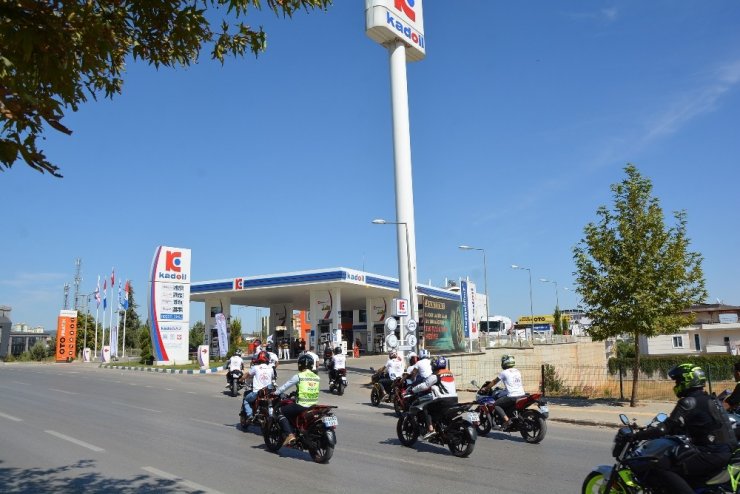 Kadoil’den motosiklet sporlarına destek