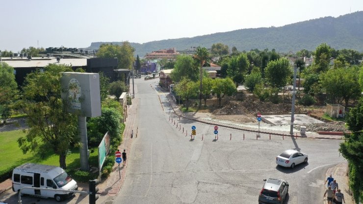 Deniz caddesi UKOME kararıyla tek şerit oldu