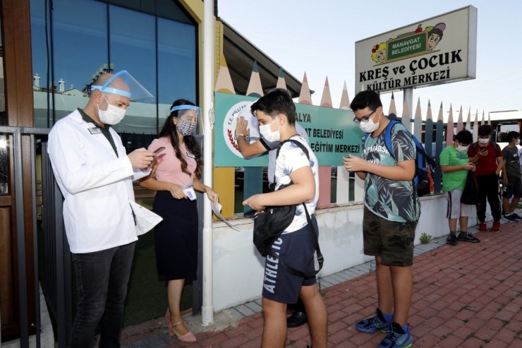 Manavgat belediyesi ETÜT merkezi eğitme başladı