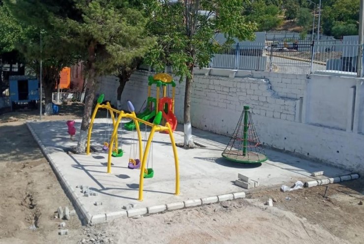 Konak Belediyesi, onkoloji tedavisi gören çocukların park isteğini kırmadı
