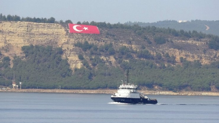 Rus savaş gemileri Akdeniz’e iniyor
