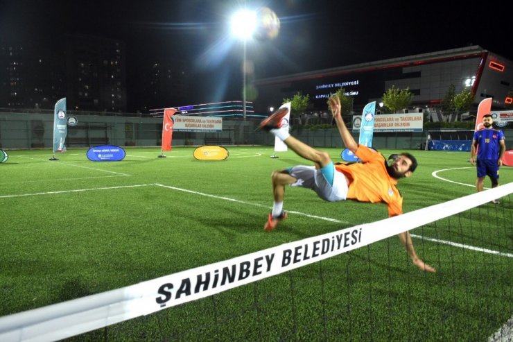 Sefer Talat Özkarslı ayak tenisi turnuvası sona erdi