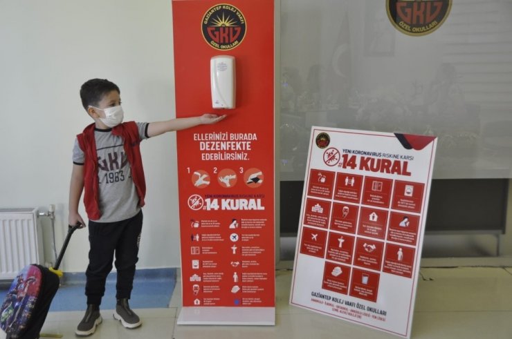 TSE’den Gaziantep Kolej Vakfı’na Okulum Temiz Belgesi