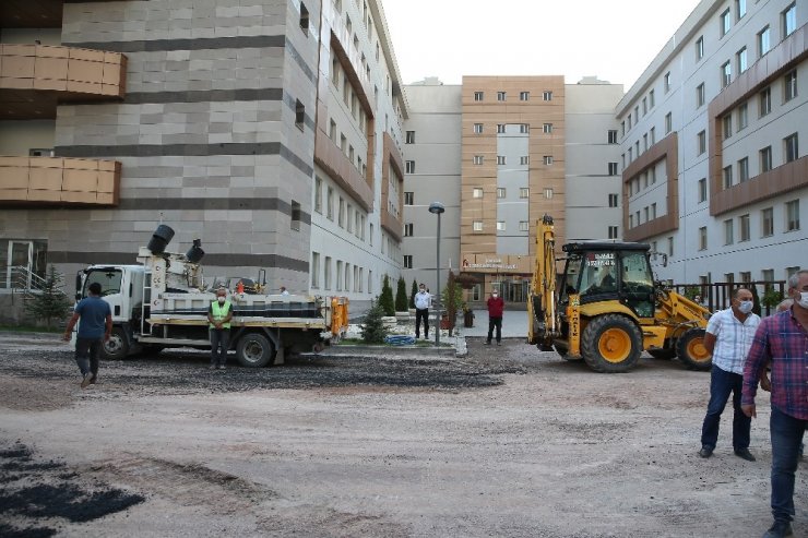 Vergi Dairesi Başkanlığı’nın çevre düzenlemesini Büyükşehir Belediyesi yaptı