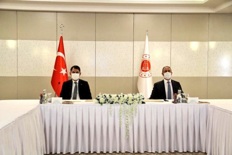 Bakan Gül, Ankara’ya yapılacak yeni adalet sarayının proje görsellerini paylaştı