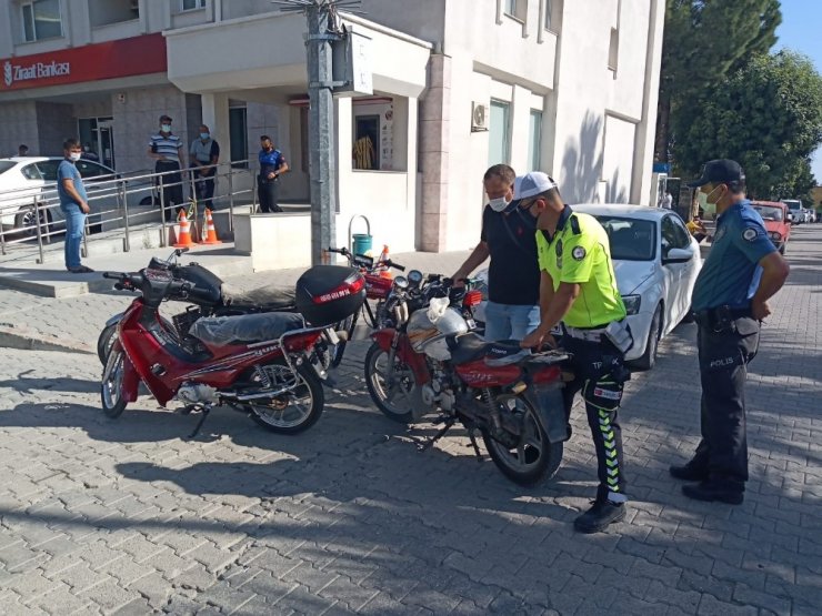 Karaisalı’da uygunsuz motosikletler toplanıyor