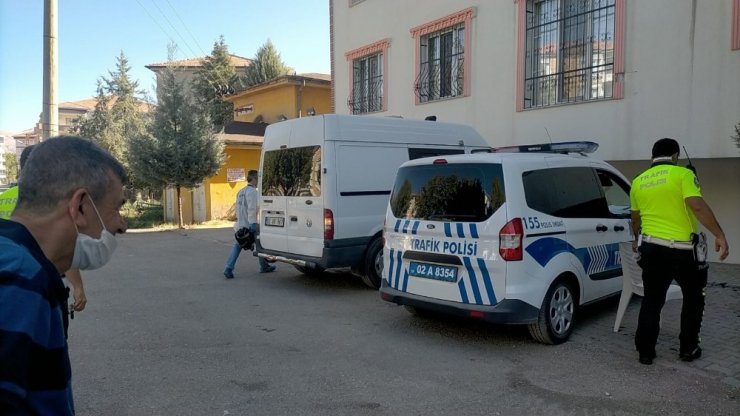 Hamile kadın evinde ölü bulundu