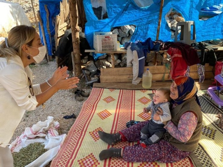 AK partili Vural’dan TBMM yolunda Yörük Çadırı ziyareti