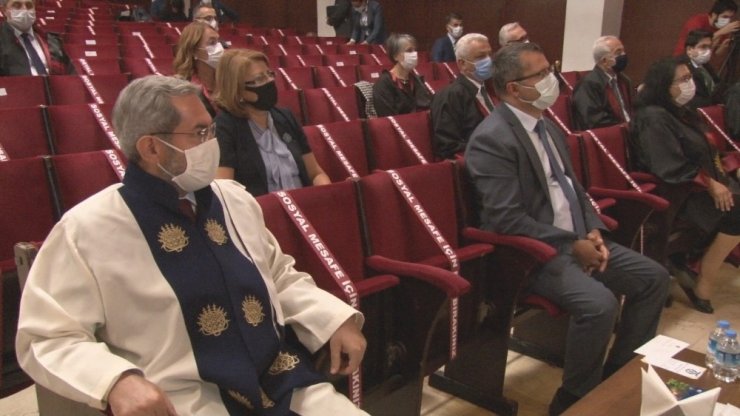 Ankara Üniversitesi 2020-2021 Akademik Yılı Açılış Töreni gerçekleşti