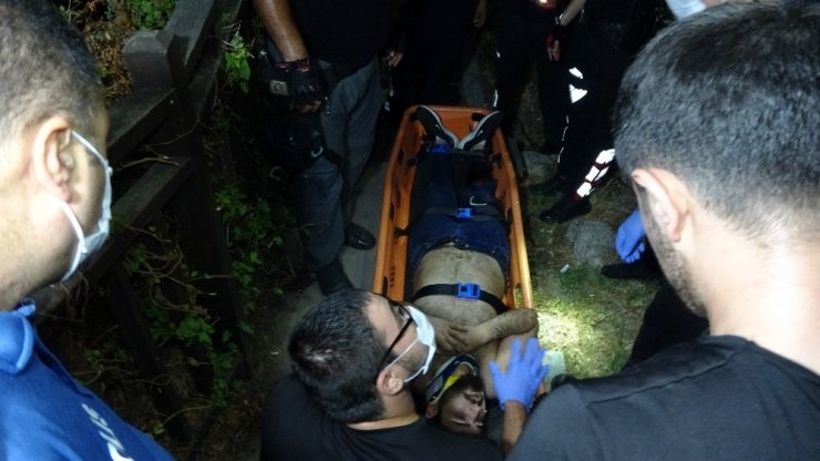 Antalya’da falezlerde can pazarı