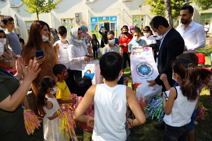 Diyarbakır Büyükşehir Belediyesi Dünya Çocuk Gününü kutladı