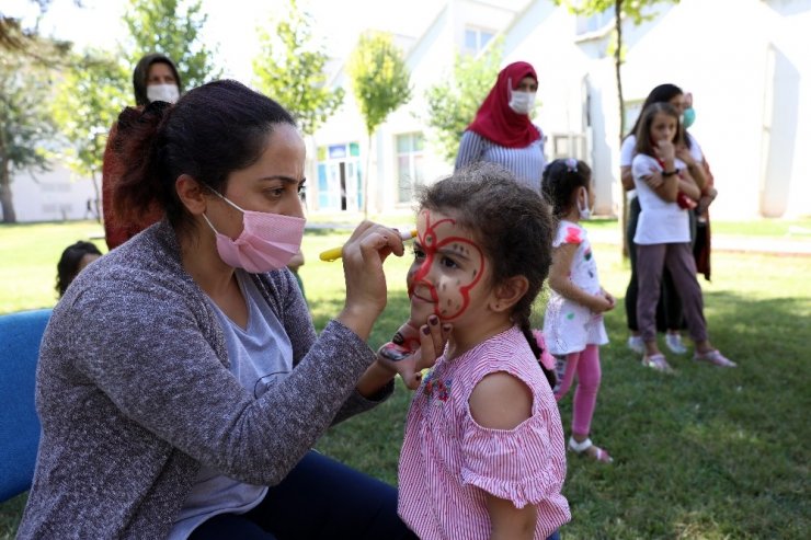 Diyarbakır Büyükşehir Belediyesi Dünya Çocuk Gününü kutladı