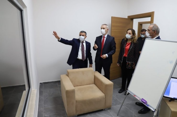 Çocuk İzleme Merkezi yapımı sürüyor