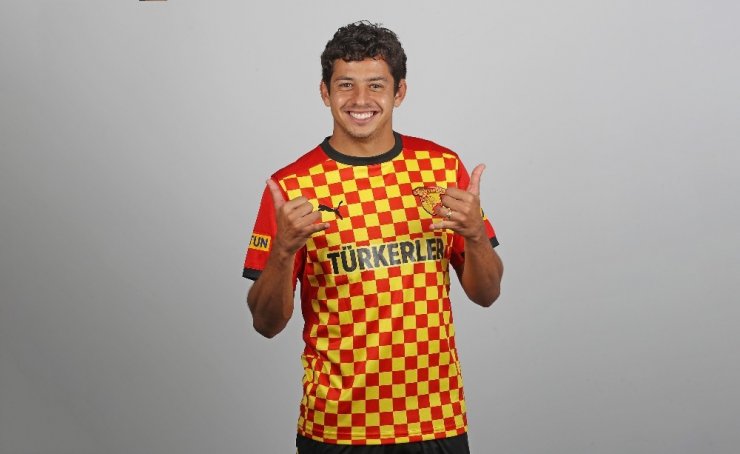 Göztepe, transfer sezonunu 11 yeni futbolcuyla kapattı