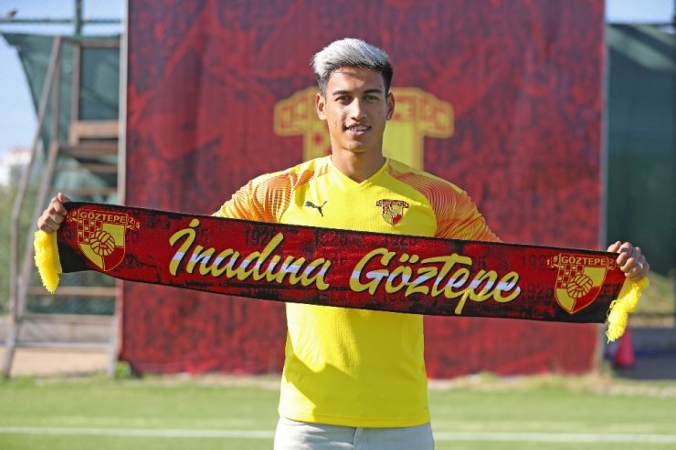 Göztepe, transfer sezonunu 11 yeni futbolcuyla kapattı