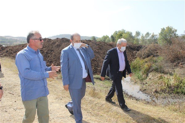 Kaymakam Ünal, köylerde incelemelerde bulundu